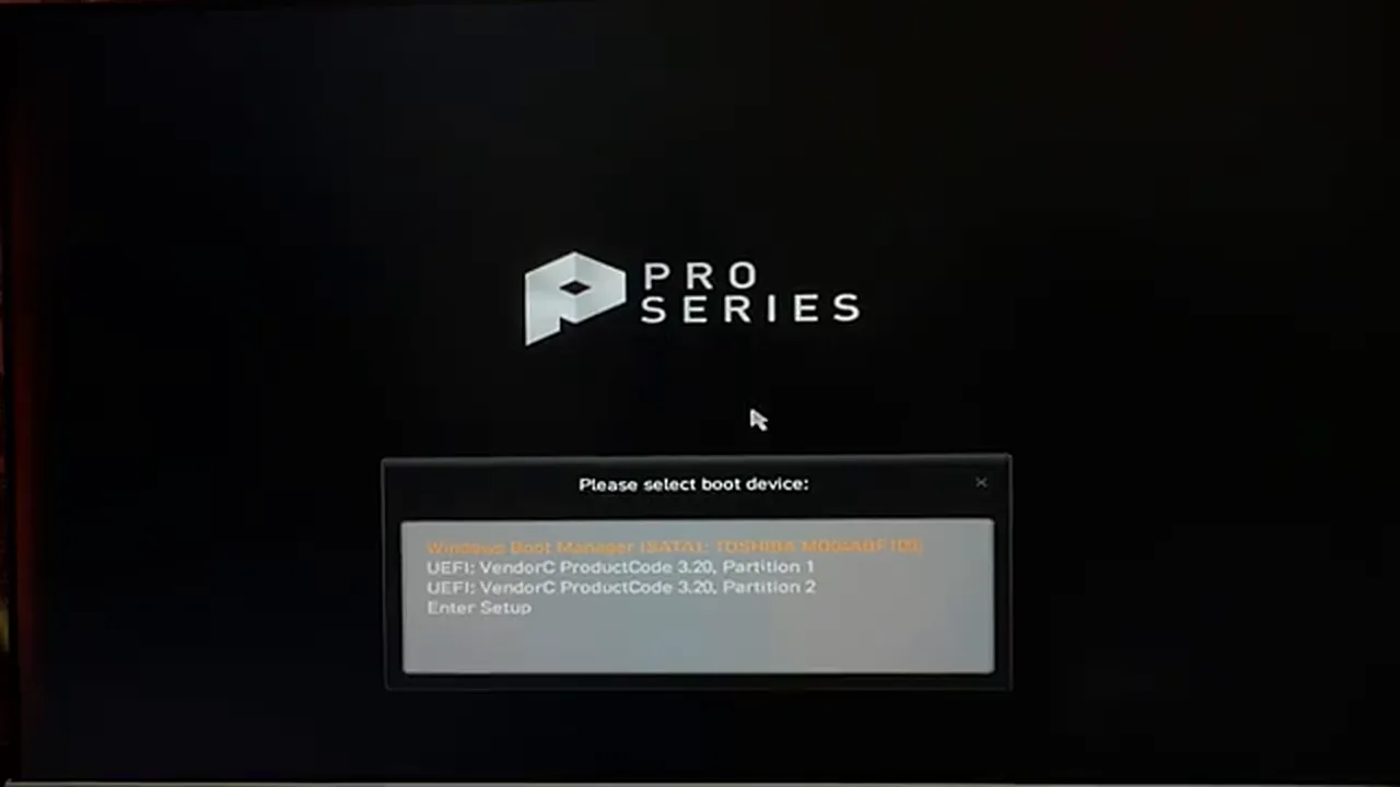 Install Windows 11 26H2 Install Windows 11 26H2 - boot menu on an MSI motherboard, select the USB drive