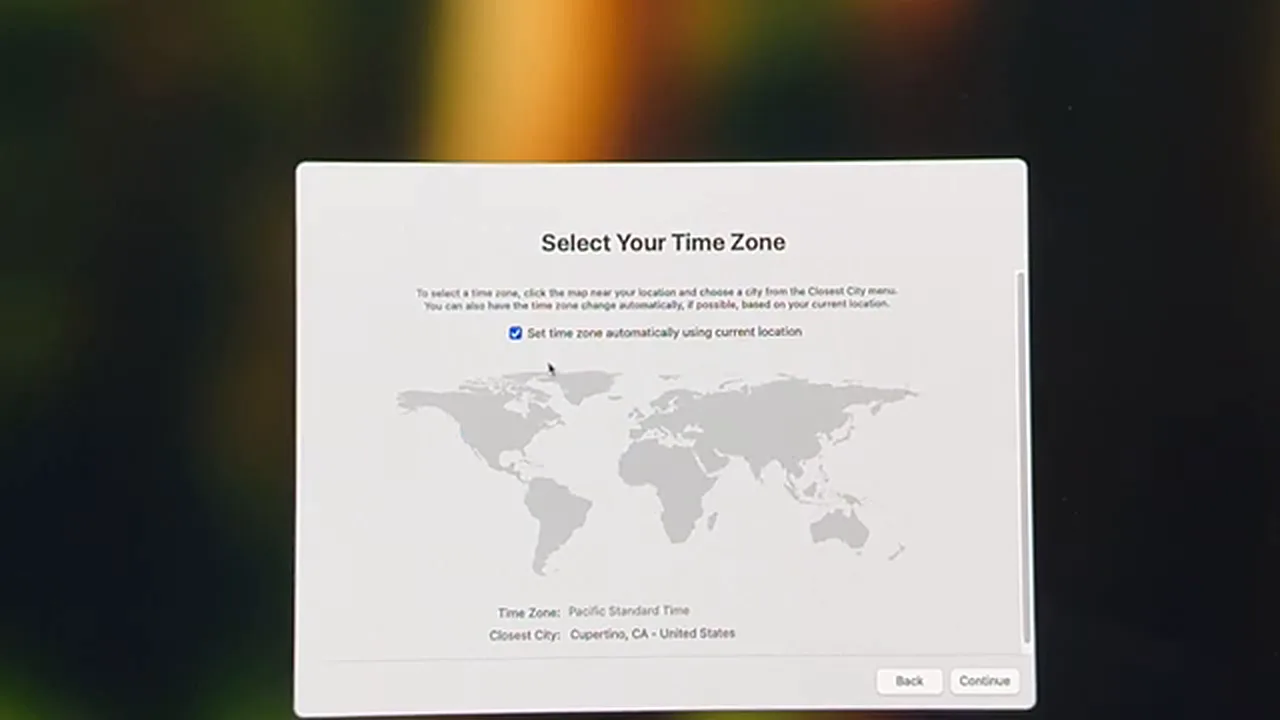 Mac mini M4 setup Mac mini M4 setup - time zone selection with the world map